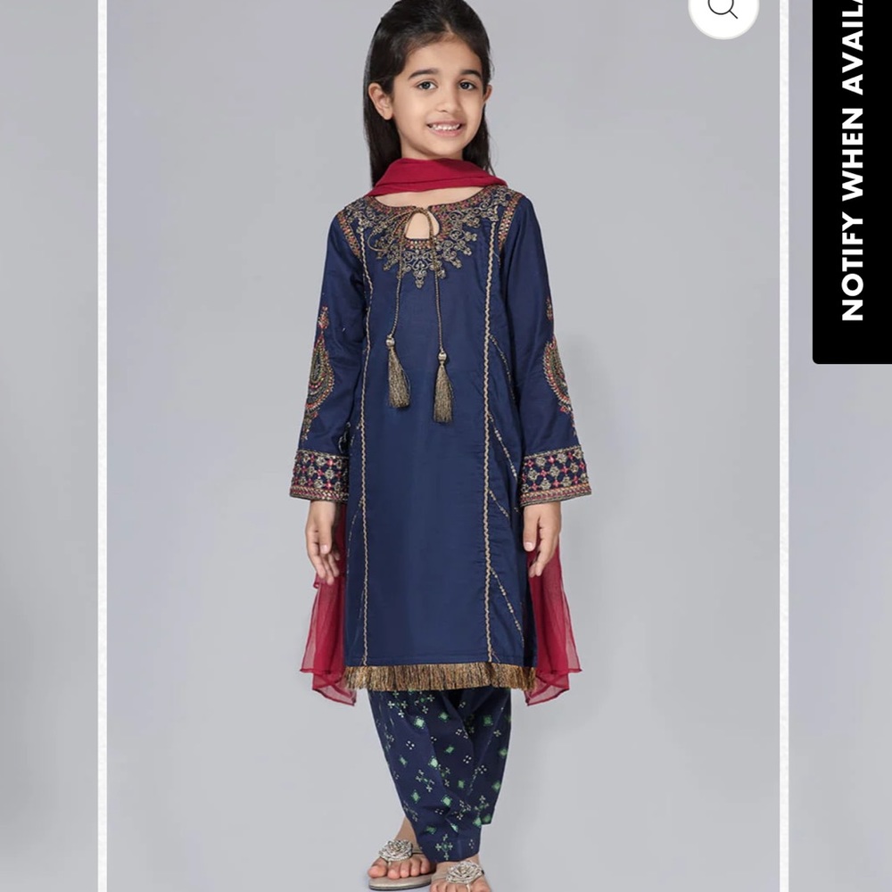 Kids size 4/5 Indian Pakistani designer Maria b outfit set